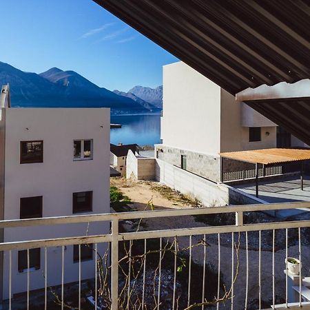Apartments Azure Adriatic Kotor Exterior foto