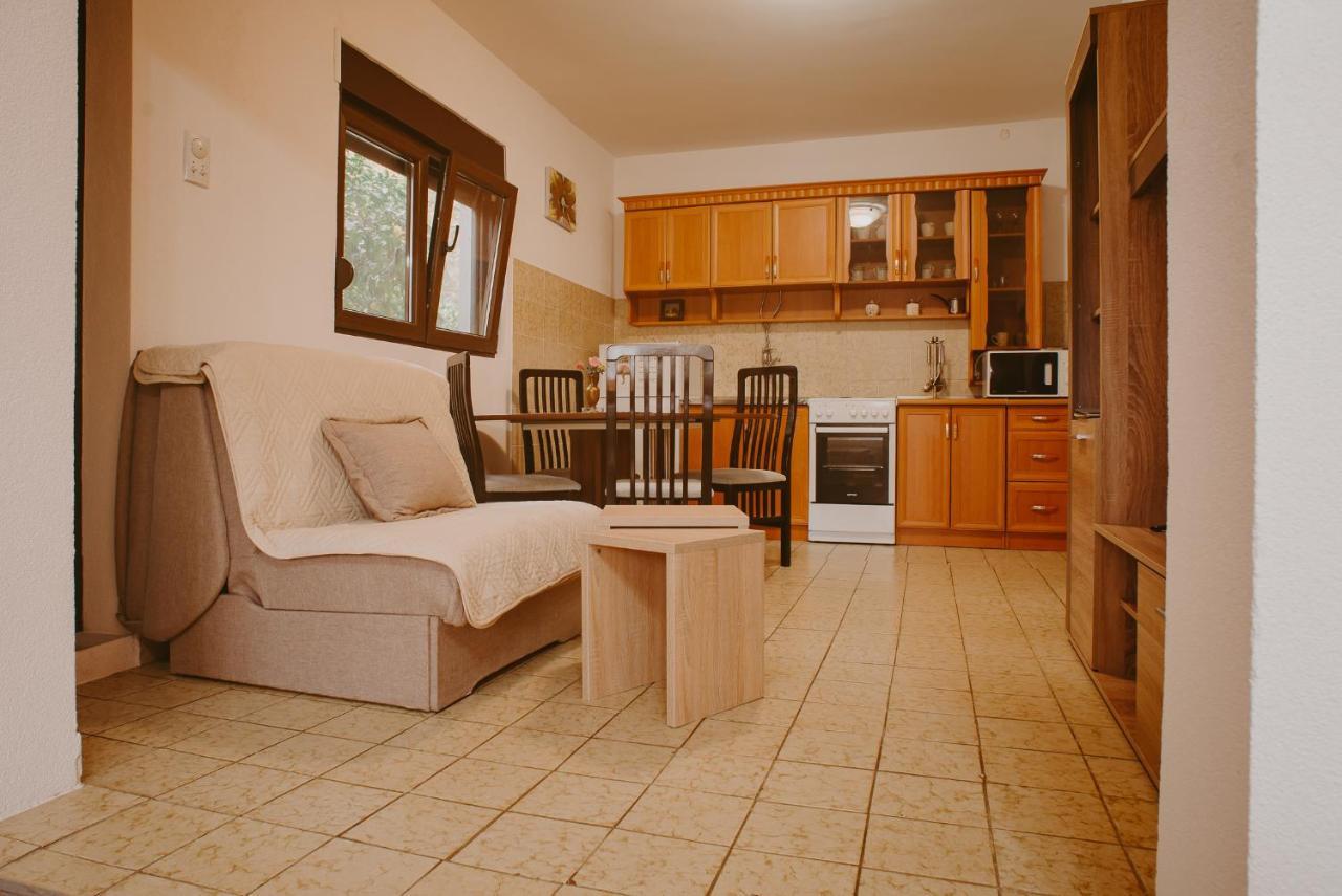 Apartments Azure Adriatic Kotor Exterior foto